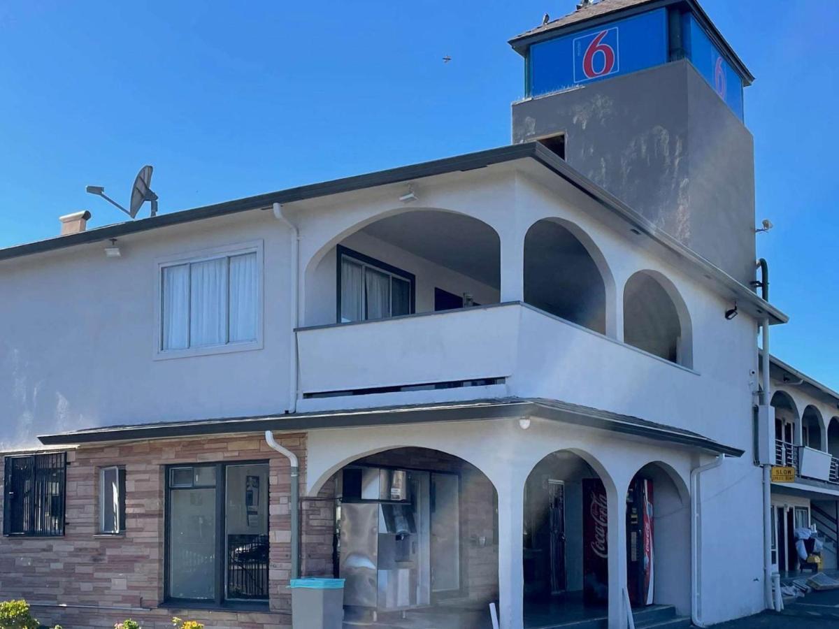 Motel 6 Richmond Ca Civic Center Exterior foto